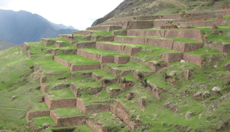 Huchuy Qosqo Trek to Machu Picchu
